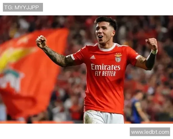 拉素与乌甸尼斯激战正酣谁能在意甲赛场上笑到最后